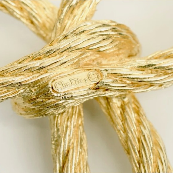 DIOR Vintage Roped Bow Brooch Gold - Picture 12 of 12